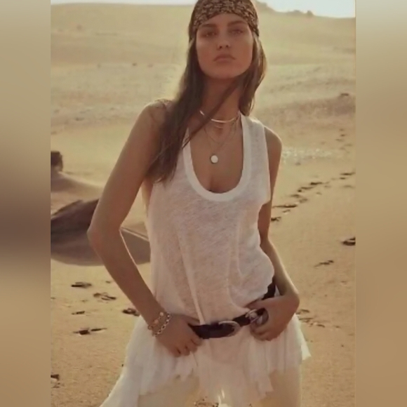 We the Free People Shimmy Sasha Ruffled Tier Tunic Tank White Distressed Top - Picture 2 of 9